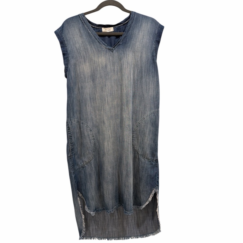 BELLA DAHL Sleeveless Washed lightweight Denim High-Low Knee Length Dress